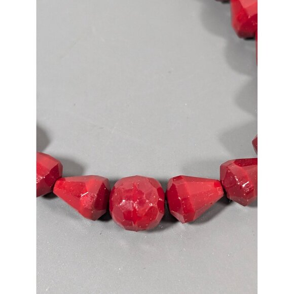Vintage Red Faceted Glass Teardrop Beaded Strand Necklace 22" MCM - Picture 3 of 8